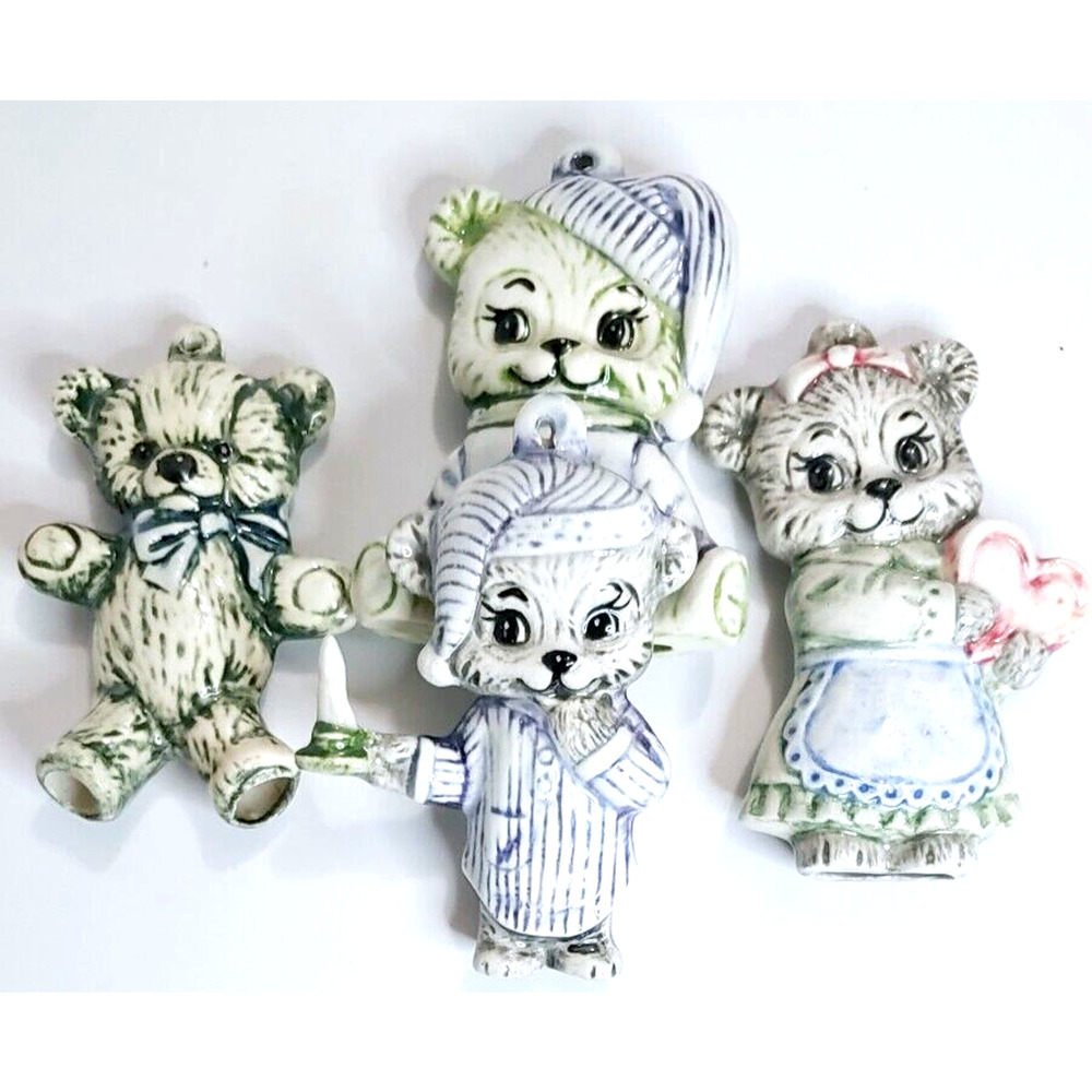 Vintage Albertas Teddy Bear Family Christmas‎ Ornament 4 pc Hand Painted Ceramic